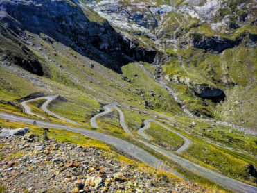 switchbacks on the road of Cirque de Troumouse. A fanastic lesser known climb in the Pyrenees